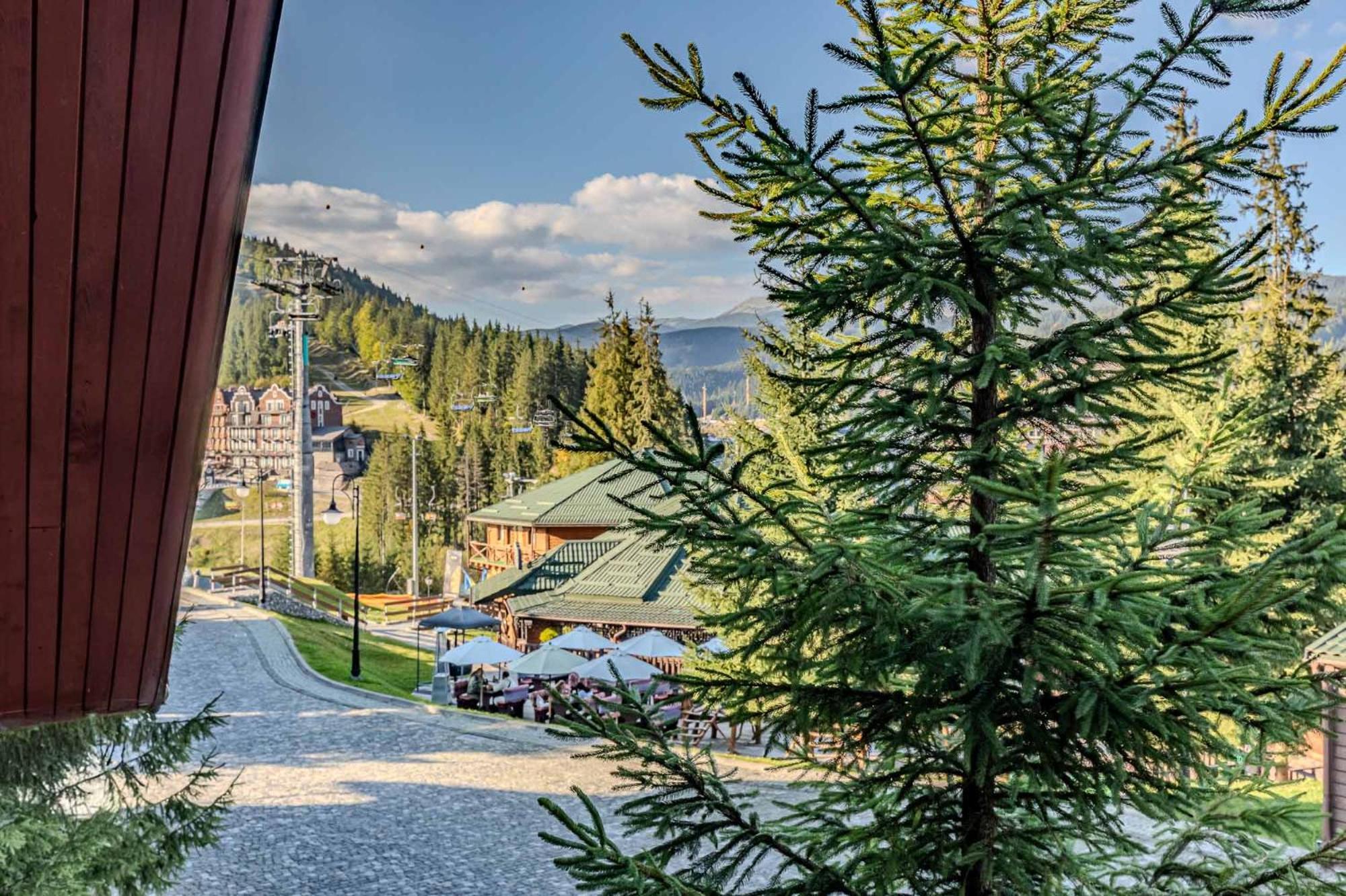 Bukovel Hotel Exterior foto